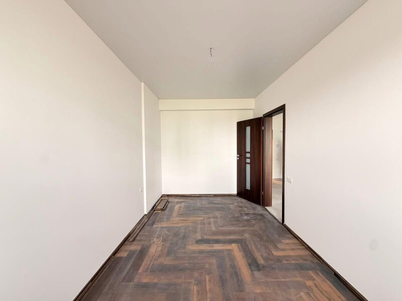 Popesti-Leordeni, studio de vanzare+curte proprie.