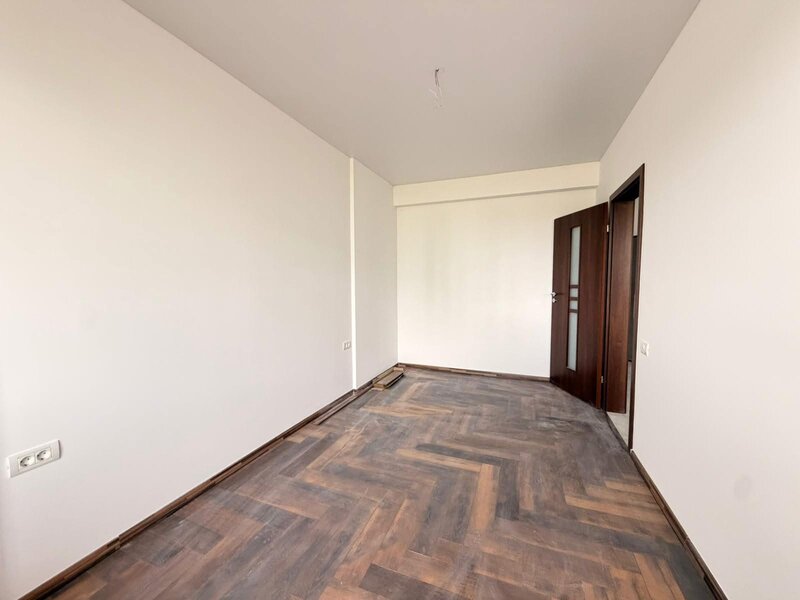 Popesti-Leordeni, studio de vanzare+curte proprie.